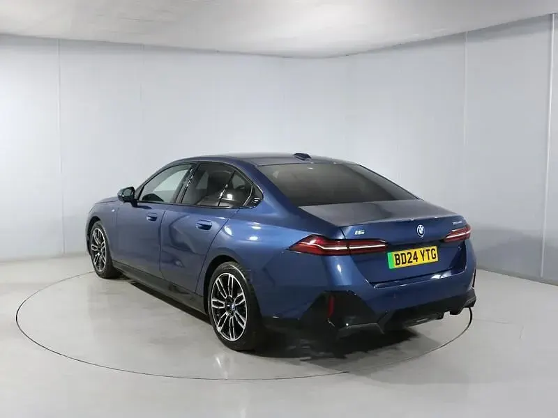 Used BMW i5 M Sport 246 kW (335 HP) 2024 Blue