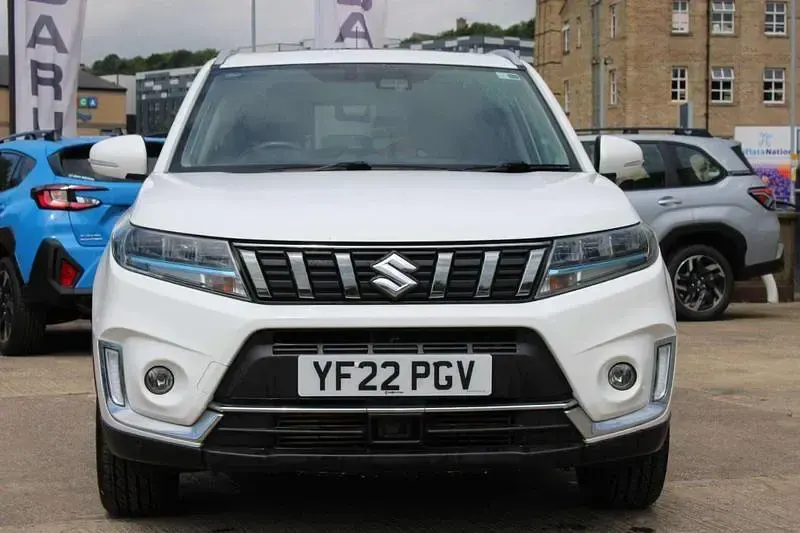 Used Suzuki Vitara SZ5 2022 White SUV