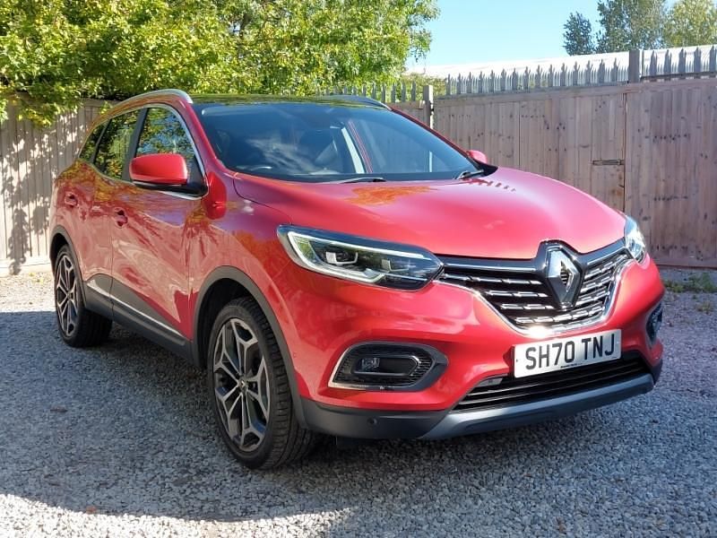 Red Used 2020 Renault Kadjar GT-Line SUV | £13,698 (Fair price) - Image 1/4