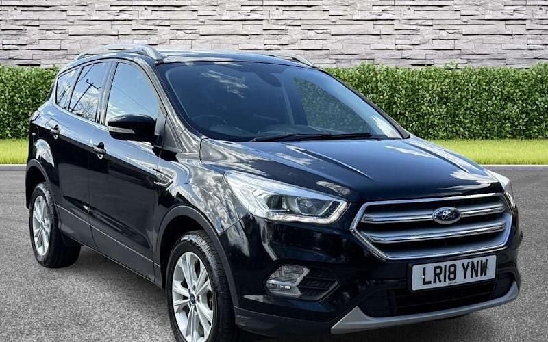 Begagnad Ford Kuga Titanium 120 HK (88 kW) 2018 Svart SUV