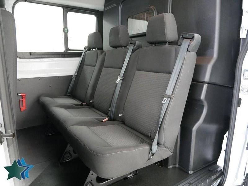 Usado Ford Transit Trend 130 CV (95 kW) 2024 Blanco Familiar