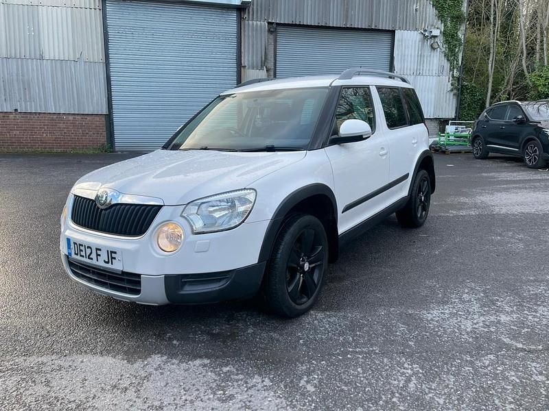 Używany Skoda Yeti SE 2012 Biały SUV