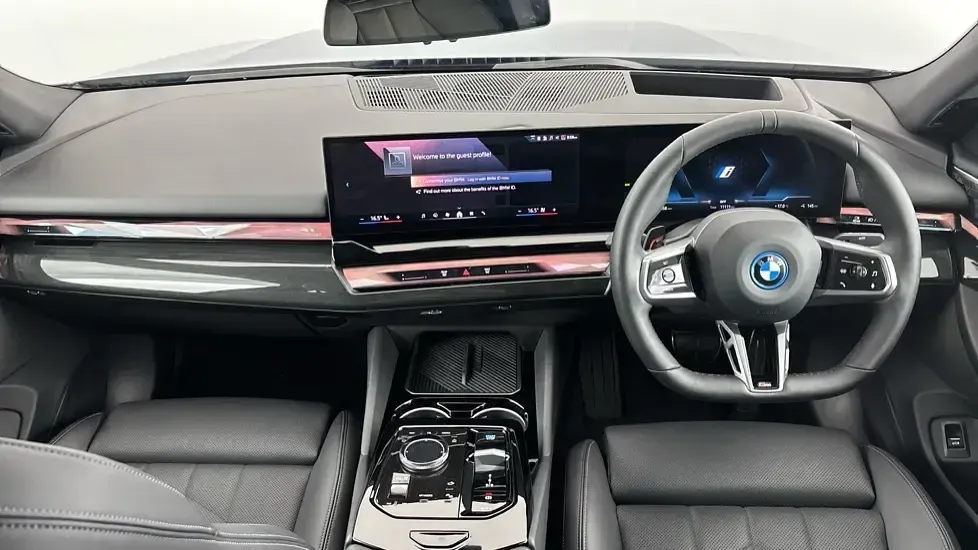 Used BMW i5 M Sport 246 kW (335 HP) 2023 Blue Sedan