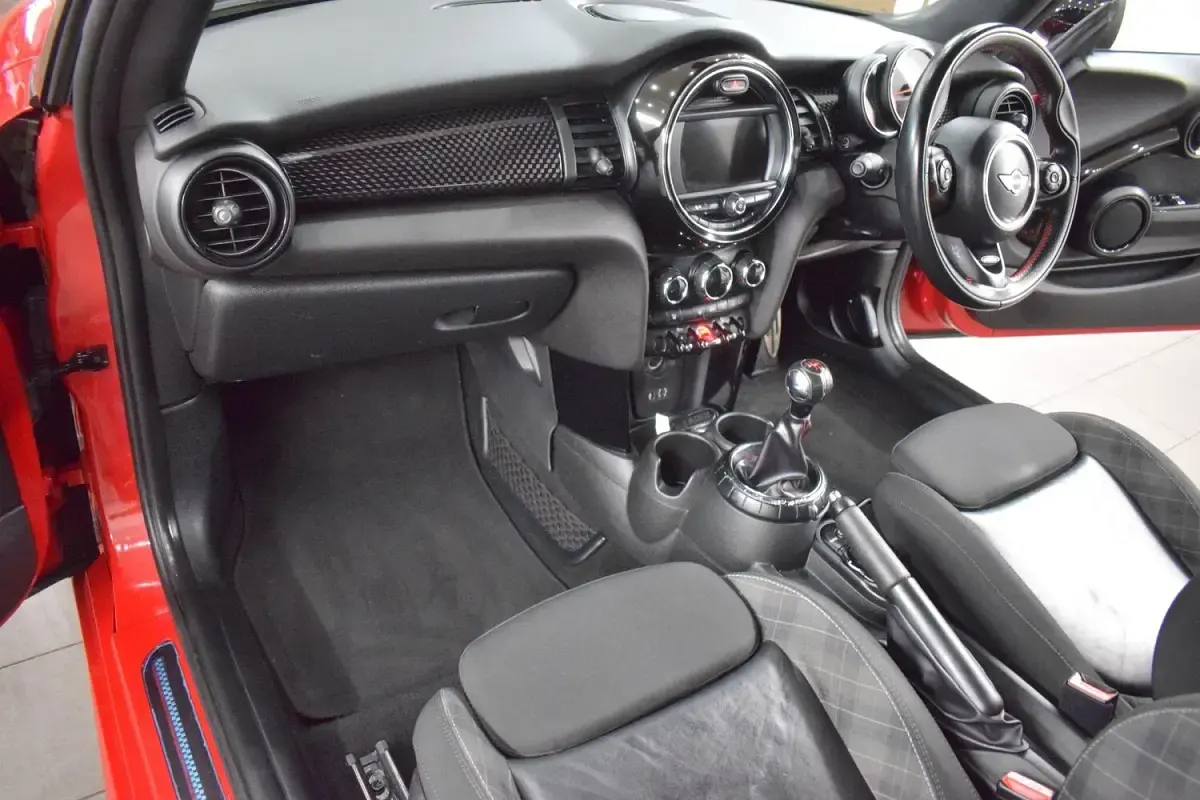 Used Mini Cooper S Hatch 2017 Red Hatchback