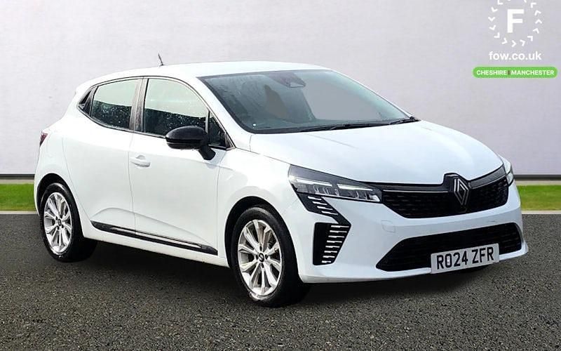 Used Renault Clio V Evolution 143 HP (105 kW) 2024 White Hatchback