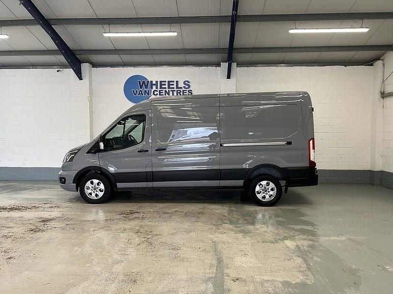 Used Ford Transit Limited 165 HP (121 kW) 2025 Grey Van