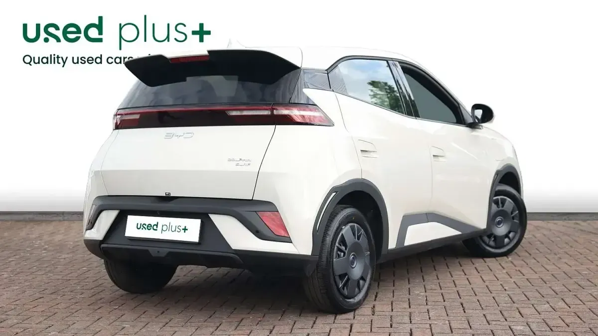 New BYD Dolphin Active 64 kW (88 HP) 2026 White Hatchback