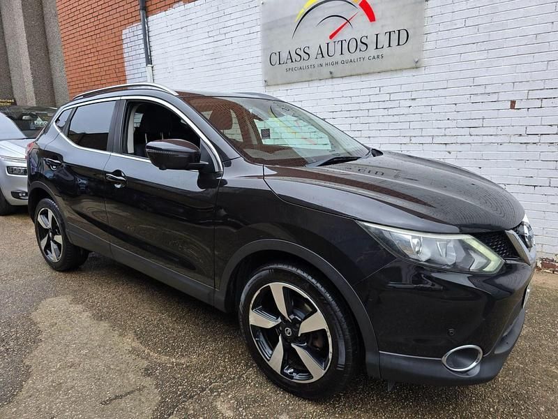 Used Nissan Qashqai N-TEC 110 HP (80 kW) 2014 Black SUV