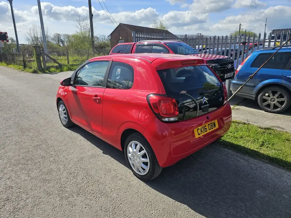 Used Citroën C1 Feel 2016 Red Hatchback