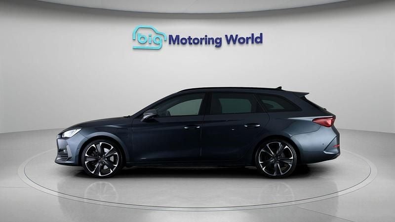 Used Cupra Leon VZ2 245 HP (180 kW) 2023 Grey Estate