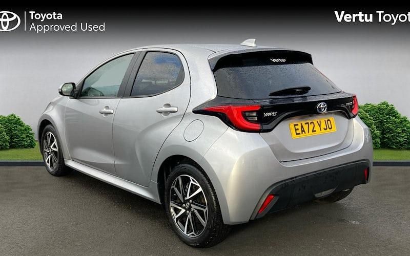 Used Toyota Yaris Hybrid Design 116 HP (85 kW) 2026 Hatchback