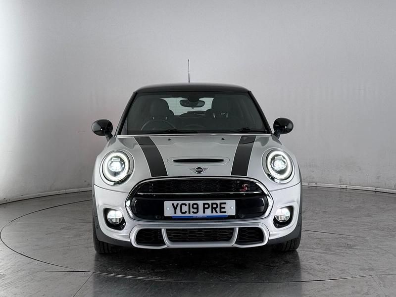 Used Mini Cooper S Hatch 192 HP (141 kW) 2019 Silver Hatchback