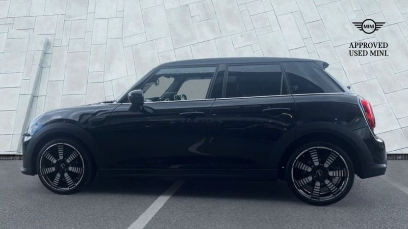Used Mini Cooper Exclusive 136 HP (100 kW) 2022 Black Hatchback