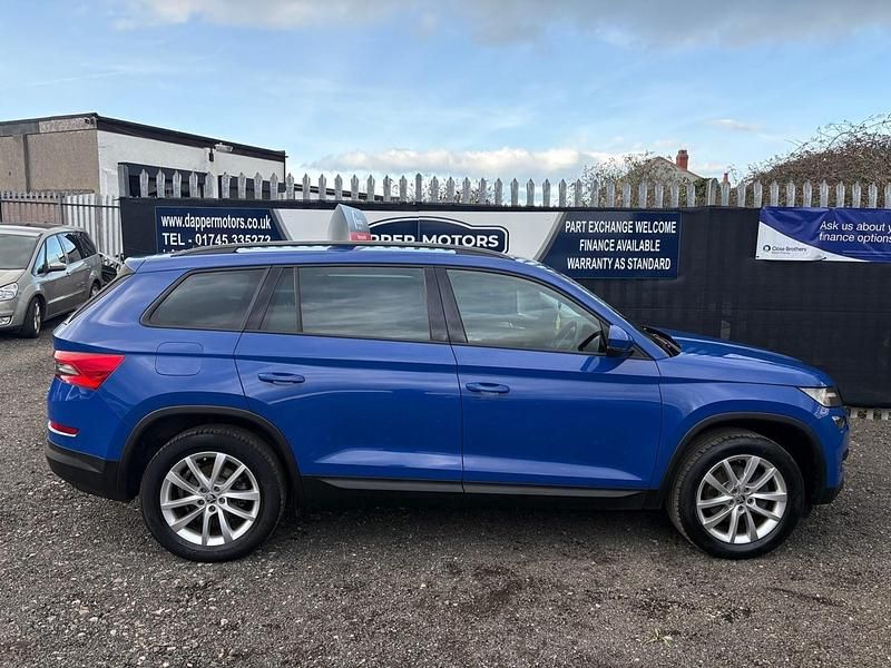 Used Skoda Kodiaq SE 125 HP (91 kW) 2018 Blue SUV