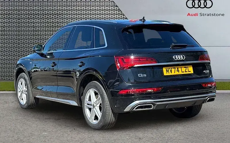 Used Audi Q5 S-Line 204 HP (150 kW) 2024 Black SUV