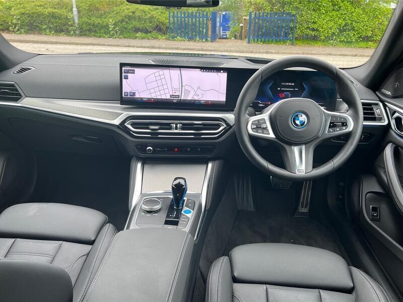 Used BMW i4 M Sport 250 kW (340 HP) 2022 Black Sedan