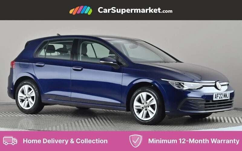 Used 2024 VW Golf VIII Life Hatchback | £17,497 (Super price) - Image 1/4