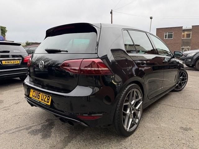 Used VW Golf VII R 300 HP (220 kW) 2016 Black Hatchback