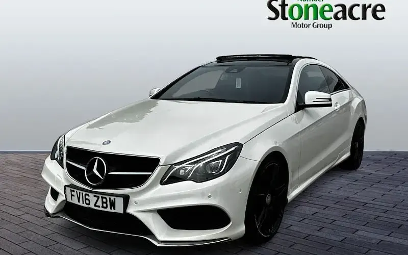 Used Mercedes E220 AMG line 177 HP (130 kW) 2016 White Coupe