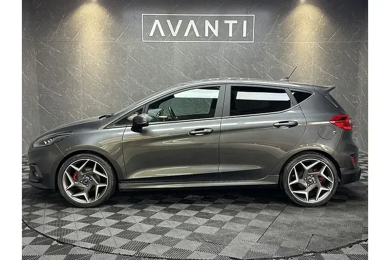 Used Ford Fiesta ST 200 HP (147 kW) 2018 Grey Hatchback