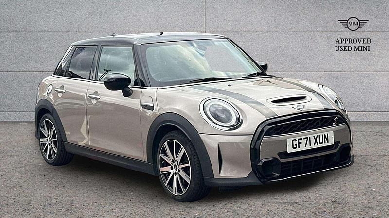 Grey Used 2021 Mini Cooper S Classic Hatchback | £17,990 (Fair price) - Image 1/3
