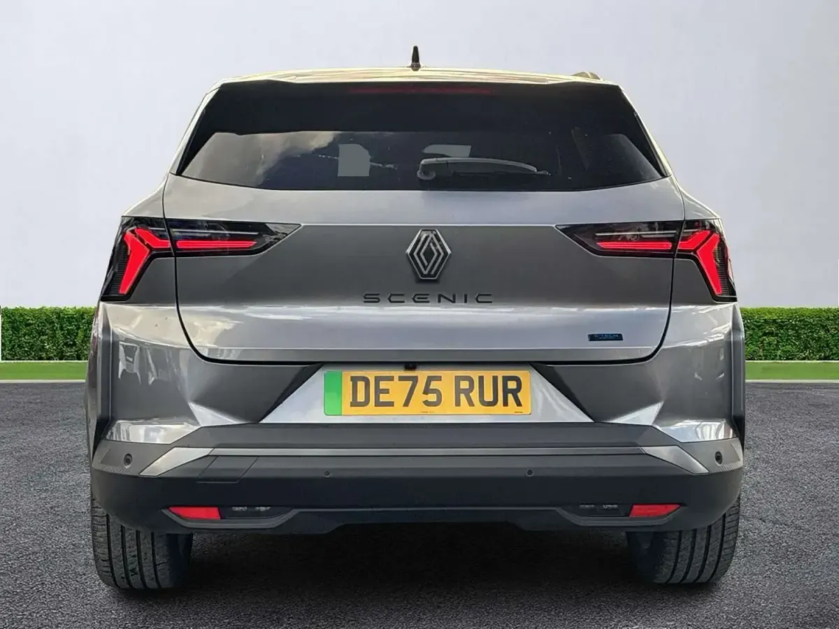 Used Renault Scenic E-Tech Techno Esprit Alpine 160 kW (218 HP) 2025 Grey  SUV