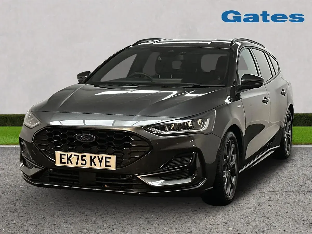 New Ford Focus ST-Line 155 HP (114 kW) 2025 Grey Estate