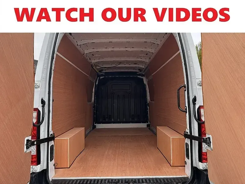 Used Renault Master Business 150 HP (110 kW) 2021 White MPV