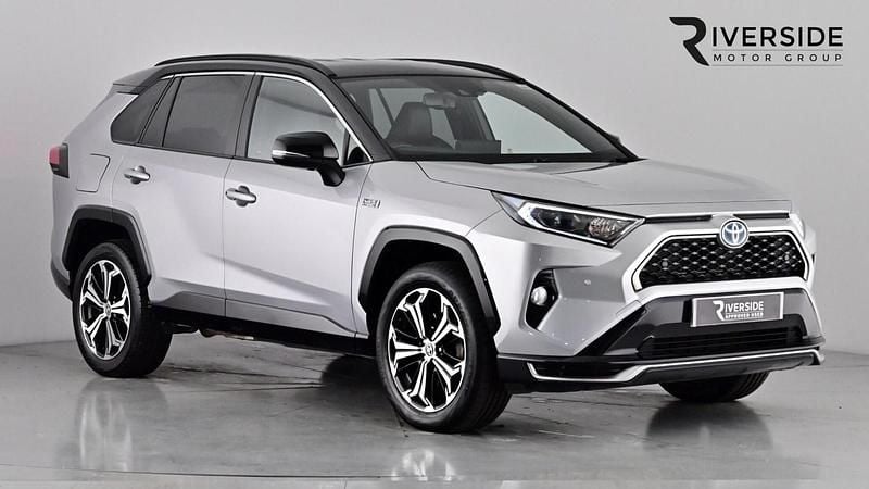Silver Used 2021 Toyota RAV4 SUV | £26,190 (Super price) - Image 1/4