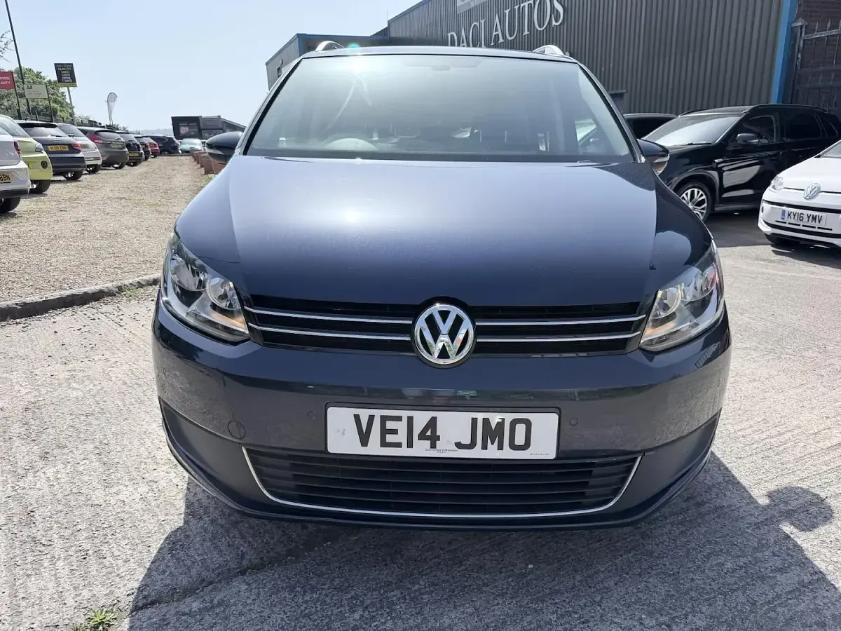 Used VW Touran SE 105 HP (77 kW) 2014 Blue MPV