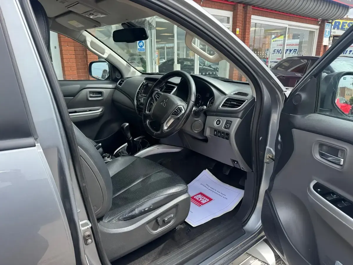 Used Mitsubishi L200 Warrior 2017 Grey Pickup