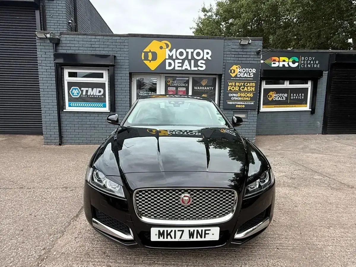Used Jaguar XF Portfolio 177 HP (130 kW) 2017 Black Sedan