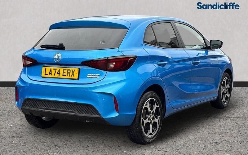 Used MG MG3 Trophy 194 HP (142 kW) 2024 Metallic  brixton blue Hatchback