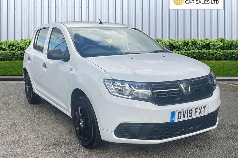Used 2019 Dacia Sandero Essentiel | £5,495 (Good price) - Image 1/1