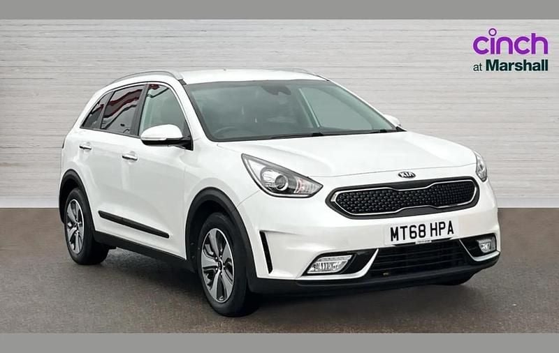 Used Kia Niro 139 HP (102 kW) 2018 White SUV