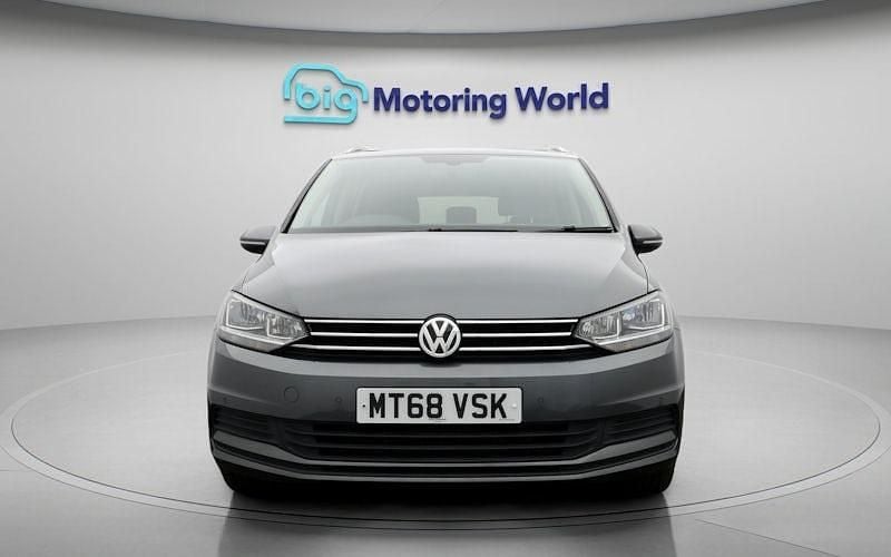 Used VW Touran Family 116 HP (85 kW) 2018 Grey MPV