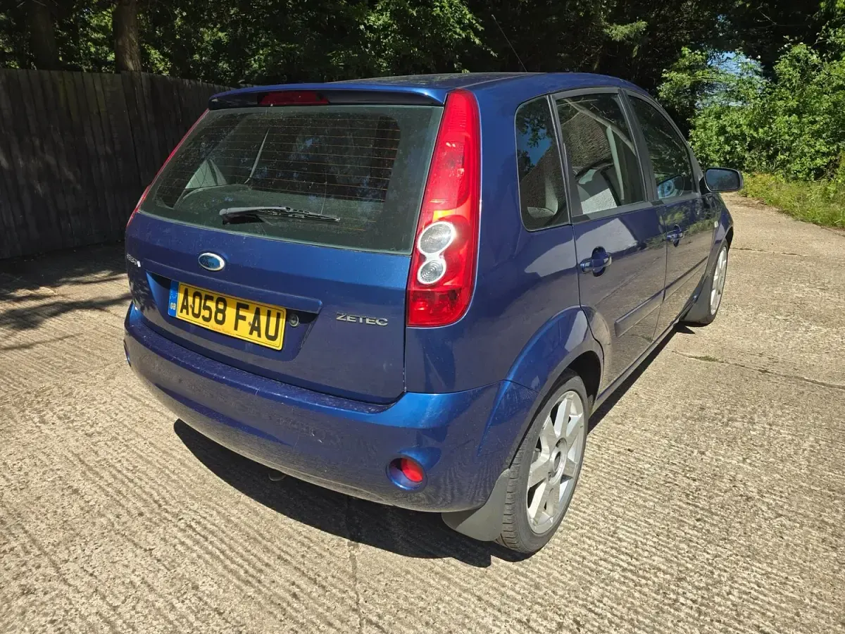 Used Ford Fiesta Zetec 2008 Blue Hatchback