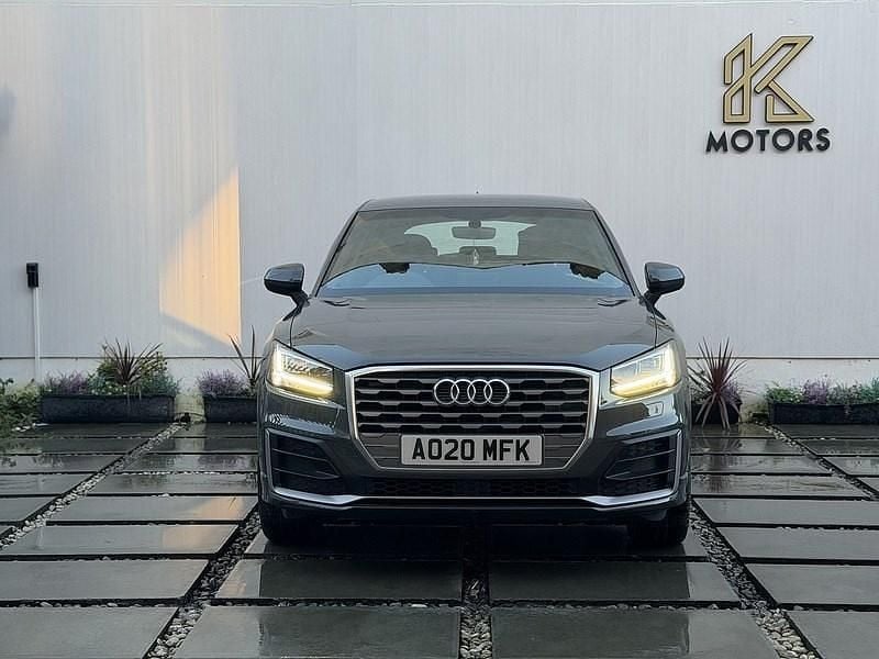 Used Audi Q2 S-Line 150 HP (110 kW) 2020 Grey SUV