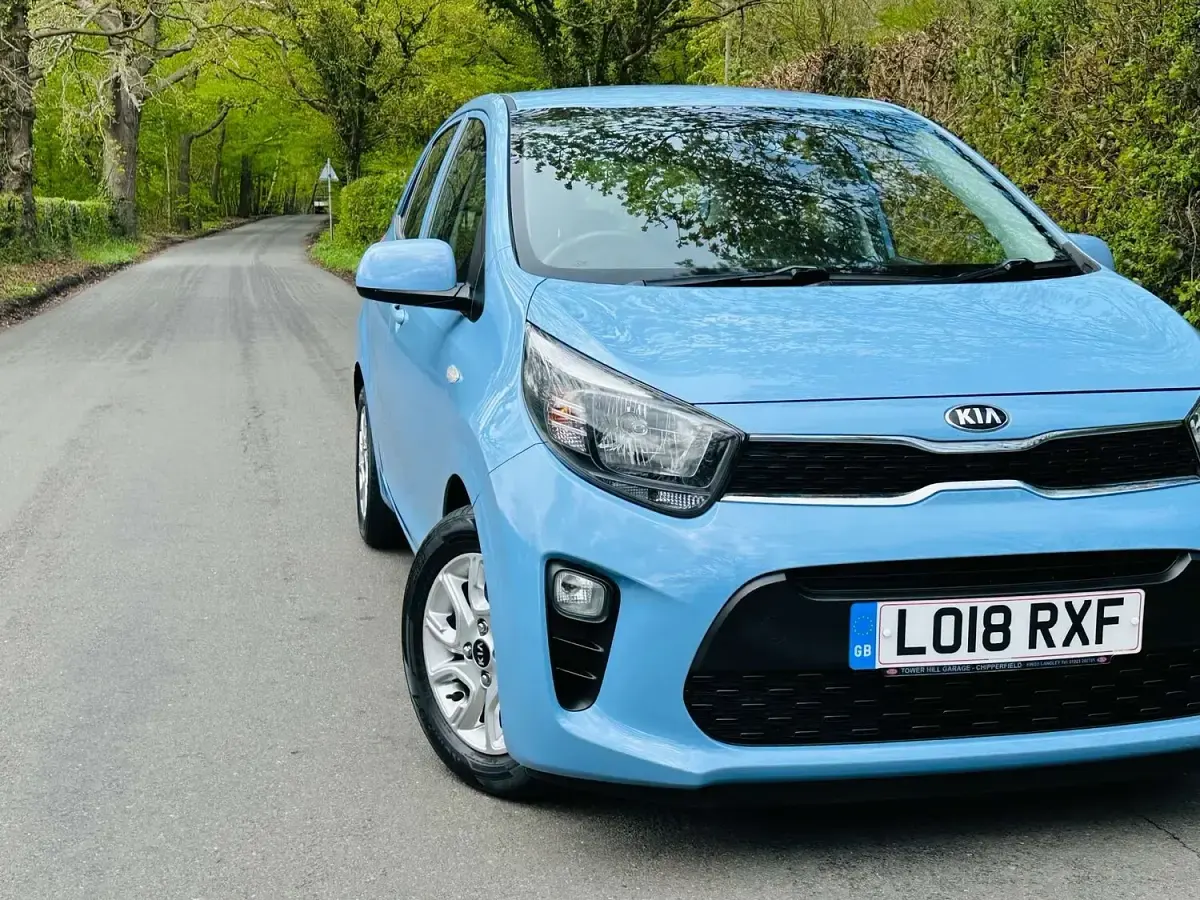 Used Kia Picanto 66 HP (48 kW) 2018 Blue Hatchback
