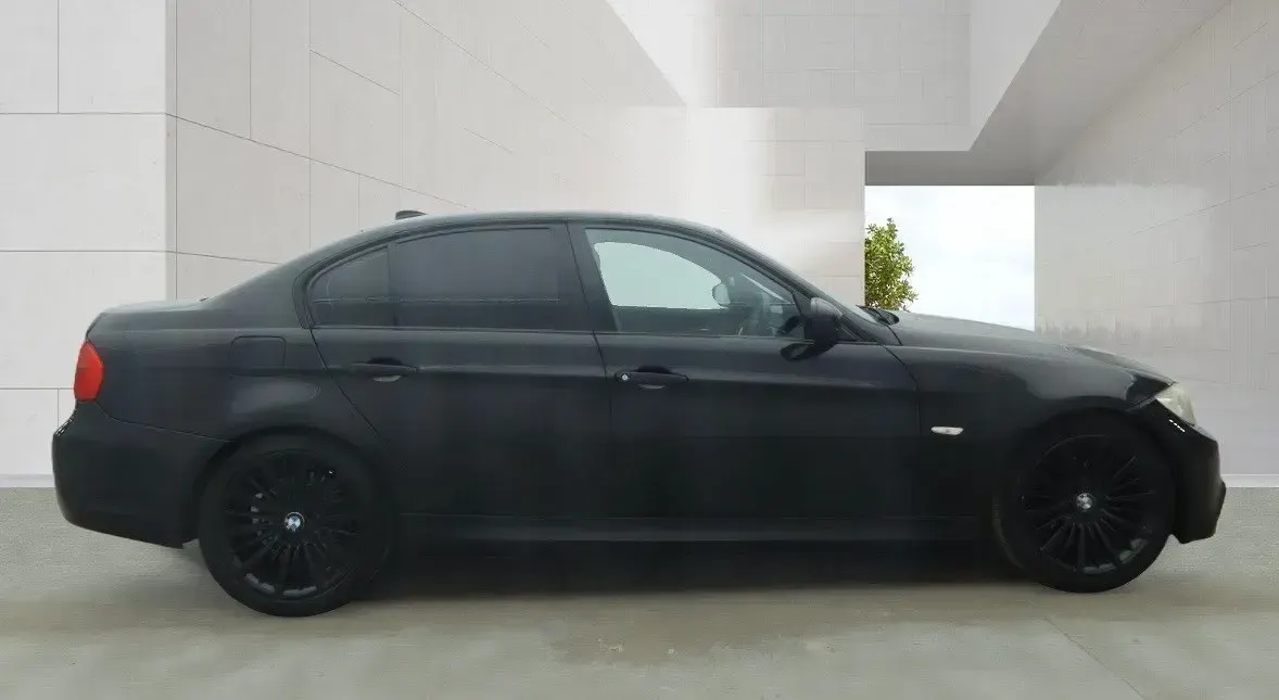 Second-hand BMW 320 M Sport 2011 Negru Berlinǎ