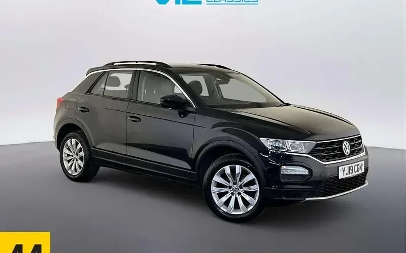 Usado VW T-Roc SE 116 HP (85 kW) 2019 SUV