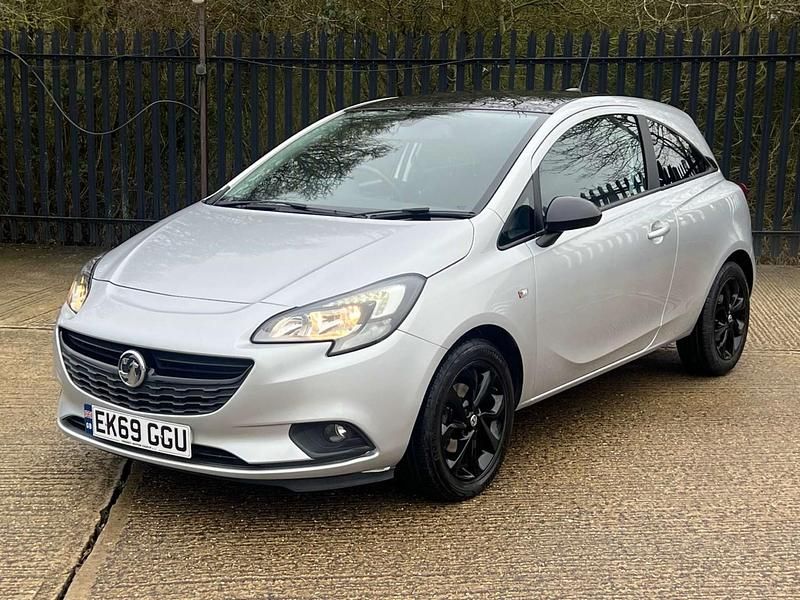 Used Vauxhall Corsa S 90 HP (66 kW) 2019 Silver Hatchback