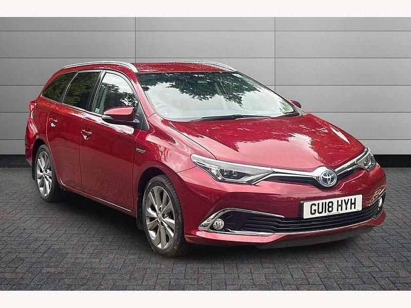Red Used 2018 Toyota Auris Hybrid Sport Estate | £12,295 (Fair price) - Image 1/3
