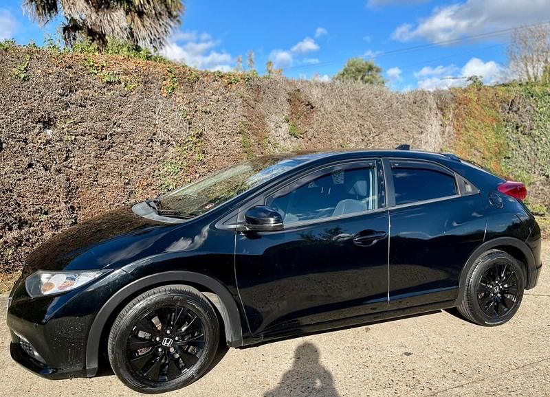 Used Honda Civic SE Plus 2014 Black Hatchback