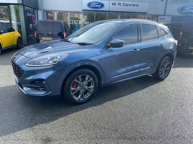 Used Ford Kuga ST-Line 190 HP (139 kW) 2022 Chrome blue SUV