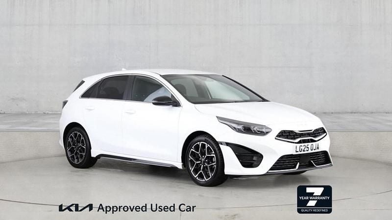 White Used 2025 Kia Ceed GT-Line Hatchback | £20,495 (Fair price) - Image 1/4