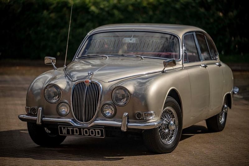 Used Jaguar S-Type S 1966 Gold