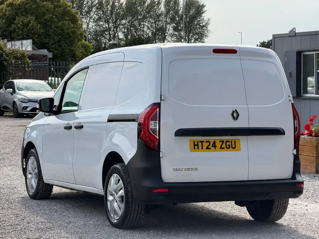 Used Renault Kangoo 2024 White MPV