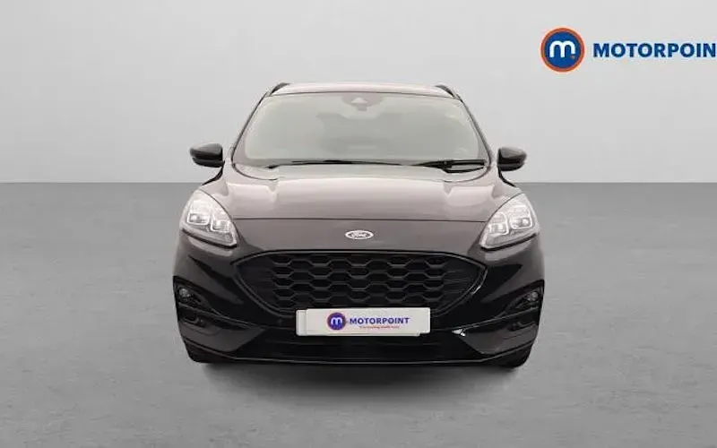 Second-hand Ford Kuga ST-Line X 190 CP (139 kW) 2023 Negru SUV