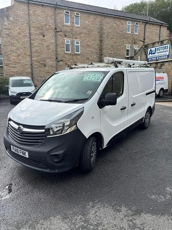 White Used 2018 Vauxhall Vivaro Van | £6,250 (Super price) - Image 1/4
